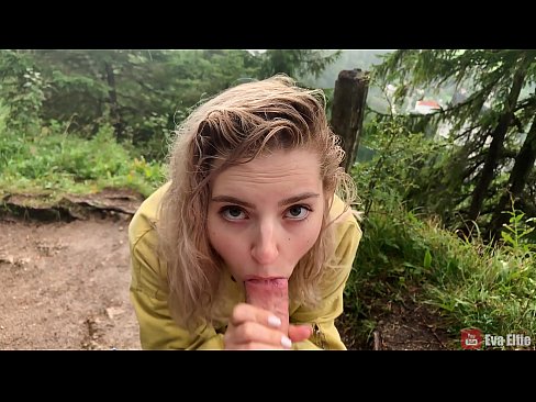❤️ Tifla tibla' sperma wara blowjob pubbliku - Eva Elfi ❤️ Fucking lilna ❌️